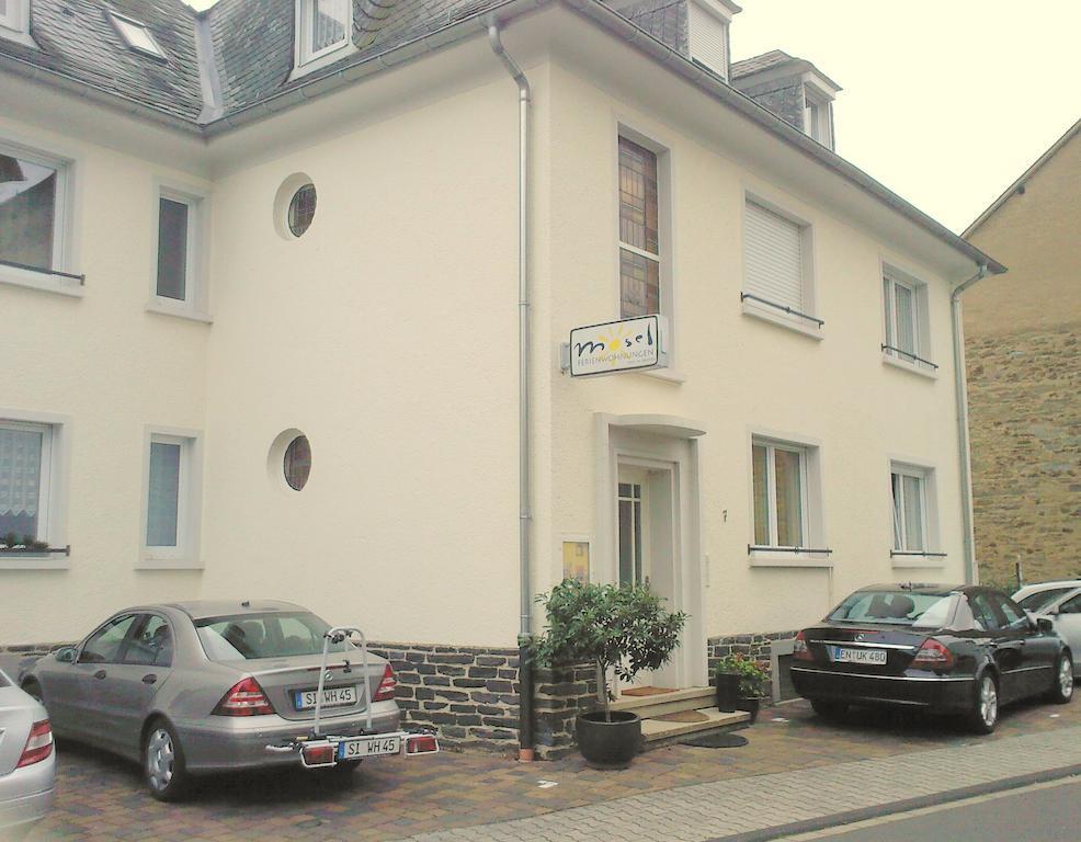 Bernkasteler Moselapartments Екстериор снимка